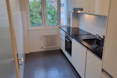 Charmant appartement de 2.5 pièces au 2ème étage à Lausanne dans un quartier calme