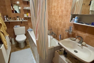 Joli appartement de 2 pièces au rez étage d'un immeuble à Lausanne avec mandat service de conciergerie (proche Riponne)