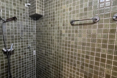 CES LOCAUX AU COEUR DE RENENS A DEUX PAS DE LA GARE