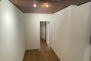 CES LOCAUX AU COEUR DE RENENS A DEUX PAS DE LA GARE