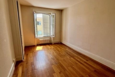 Très charmant 2.5 pièces au rez à Lausanne