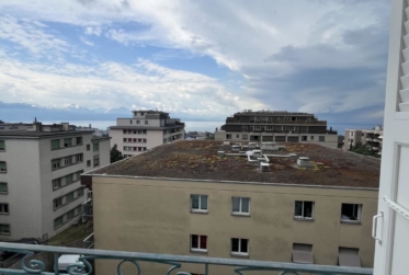 Très charmant 2.5 pièces au 2ème à Lausanne